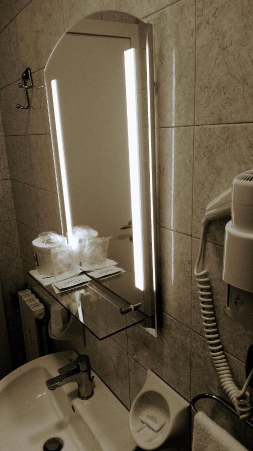 Hotel Sanmicheli Verona Bagian luar foto